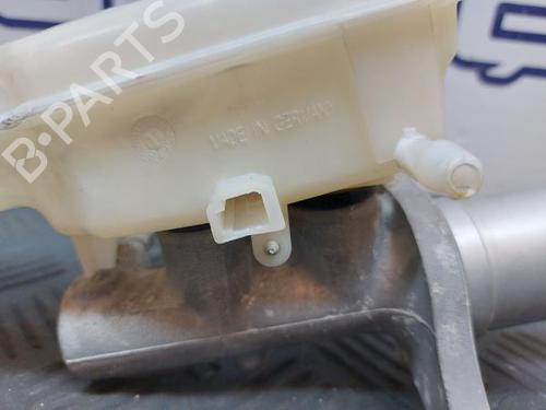 Brake master cylinder MITSUBISHI COLT VI (Z3_A, Z2_A) 1.1 (Z31A, Z32A) | BP12166142M77 
