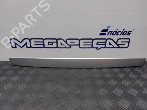 Door moulding trim PEUGEOT 308 SW I (4E_, 4H_) 2.0 HDi 96806028