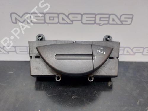 Used Switch MERCEDES-BENZ CLS (C219) CLS 320 CDI (219.322) (224 hp) 12300605