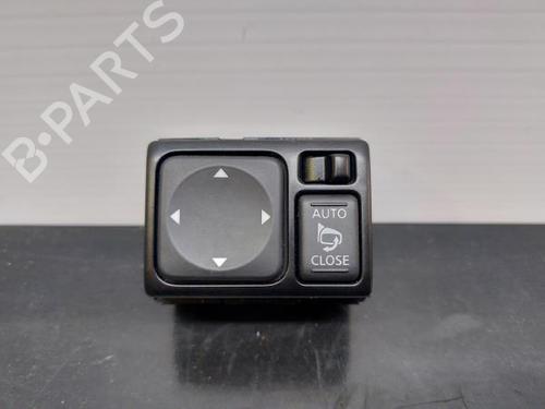 Used Mirror switch NISSAN MICRA IV (K13K, K13KK) 1.2 DIG-S (98 hp) 12300642