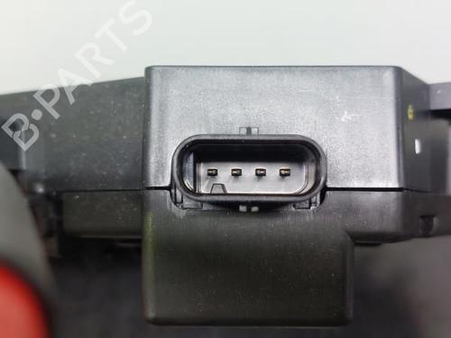 Fuse box MERCEDES-BENZ C-CLASS (W205) C 180 BlueTEC / d (205.036) | BP12300657E1 