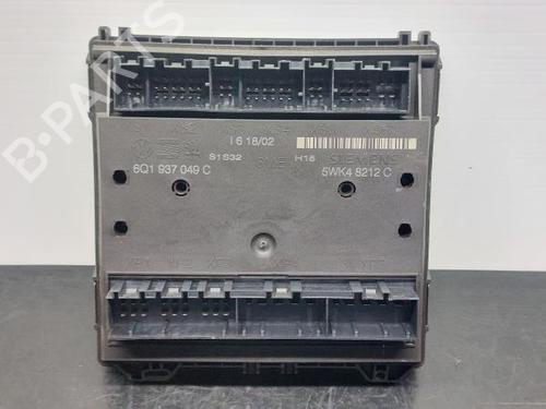 Used Fuse box SEAT IBIZA III (6L1) 1.2 (64 hp) 12272666