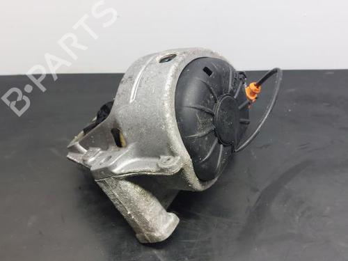 Engine mount AUDI A5 Sportback (8TA) 2.0 TDI 8R0199381
