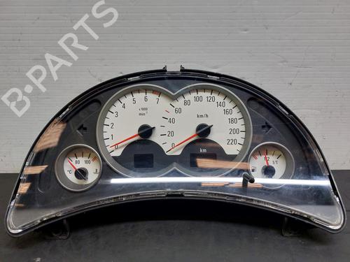 Used Instrument cluster OPEL CORSA C (X01) 1.4 Twinport (F08, F68) (90 hp) 12167201