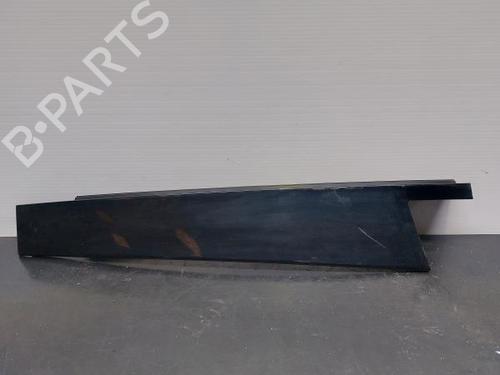 Door moulding trim MERCEDES-BENZ C-CLASS (W204) C 220 CDI (204.002) A2046902187 / A2046900687