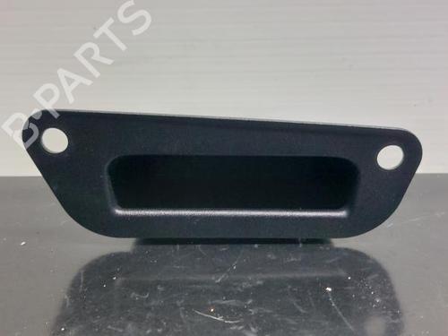 Tailgate handle MERCEDES-BENZ C-CLASS (W205) C 180 BlueTEC / d (205.036) A2057571200