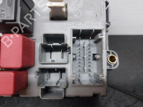 Fuse box LANCIA MUSA (350_) 1.3 D Multijet (350.AXG11, 350.AXG1A) | BP12300833E1 