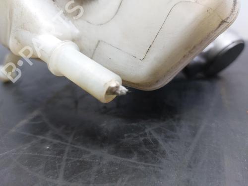 Brake master cylinder PEUGEOT 308 SW II (LC_, LJ_, LR_, LX_, L4_) 1.6 BlueHDi 120 | BP12167897M77 