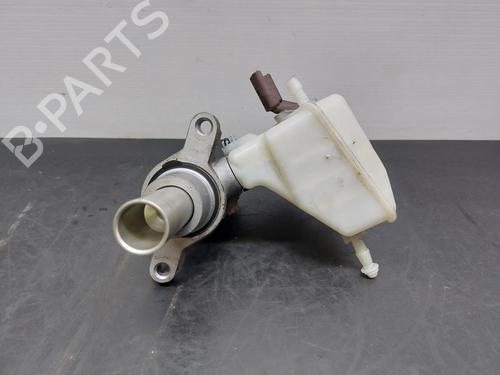 Brake master cylinder PEUGEOT 308 SW II (LC_, LJ_, LR_, LX_, L4_) 1.6 BlueHDi 120 | BP12167897M77 