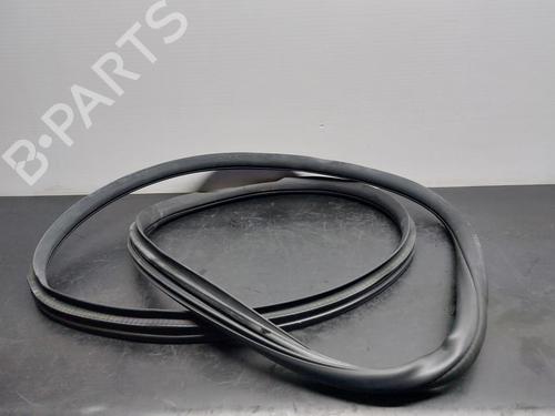 Rubber door seal MERCEDES-BENZ C-CLASS (W205) C 180 BlueTEC / d (205.036) | BP14404377C142 