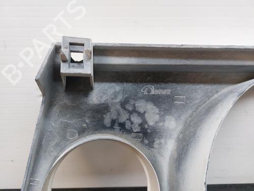 Grille NISSAN TERRANO II (R20)  | BP12539795C40 