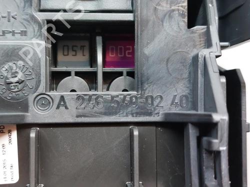 Fuse box MERCEDES-BENZ A-CLASS (W176) A 200 (176.043) | BP13120618E1 
