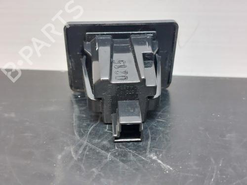Licence plate light MERCEDES-BENZ A-CLASS (W176) A 200 (176.043) | BP14404893I40 