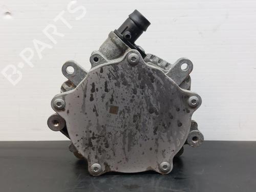Used Brake master cylinder MERCEDES-BENZ A-CLASS (W176) A 200 (176.043) (156 hp) 13239945