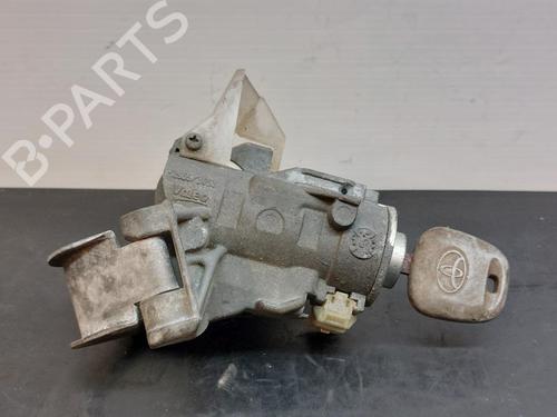 Used Ignition barrel TOYOTA COROLLA Saloon (_E15_) [2006-2018]  13239990