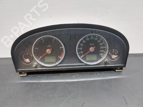 Used Instrument cluster FORD MONDEO III (B5Y) 2.0 DI (125 hp) 13328357