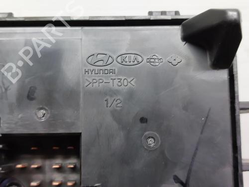 Fuse box HYUNDAI i30 (FD) 1.6 CRDi | BP13363969E1 