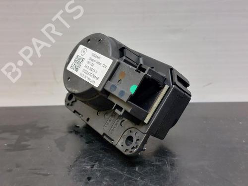 Elektronisk modul OPEL CORSA F (P2JO) 1.2 (68) (101 hp) 13385183