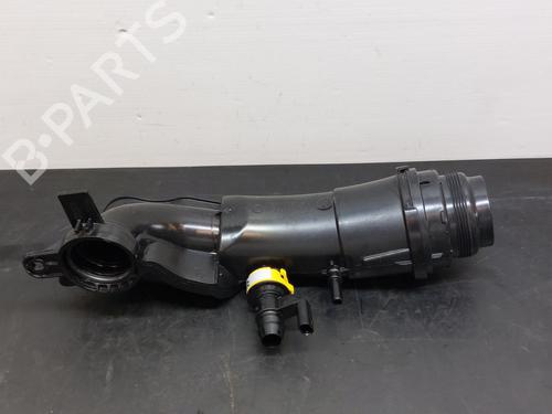 Used Intercooler pipe OPEL CORSA F (P2JO) 1.2 (68) (101 hp) 13398759