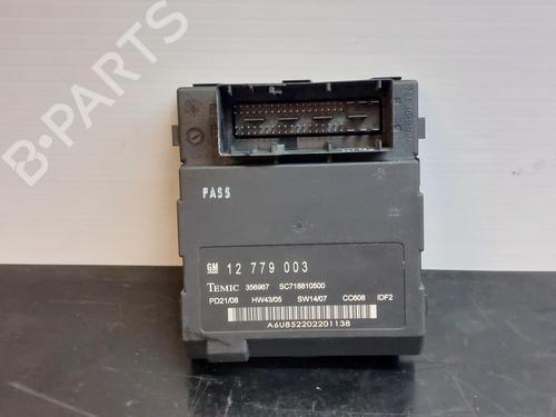 Used Fuse box SAAB 9-3 Estate (E50) 1.9 TTiD (180 hp) 13404014