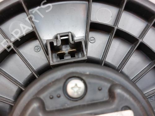 Ventilator motor TOYOTA RAV 4 II (_A2_) 2.0 D 4WD (CLA20_, CLA21_, CLA20R, CLA21R) | BP13407483M62 