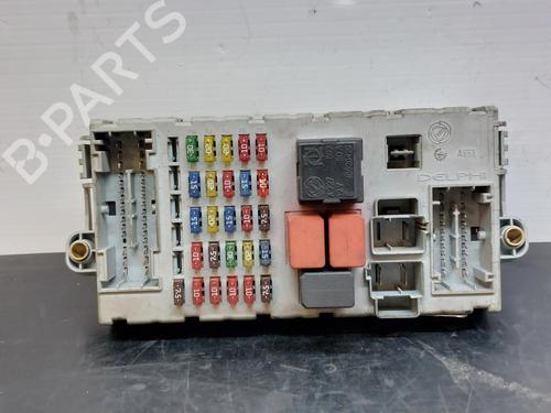 Used Fuse box FIAT PUNTO (188_) 1.2 16V 80 (188.233, .235, .253, .255, .333, .353, .639,... (80 hp) 13414869