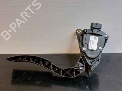 Used Pedal RENAULT CLIO IV Grandtour (KH_) 1.5 dCi 90 (KHN3, KHN4) (90 hp) 13487313