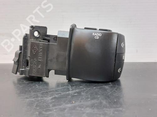 Used Switch RENAULT LAGUNA III (BT0/1) 2.0 dCi (BT01, BT08, BT09, BT0E, BT0K, BT12, BT1C, BT1D,... (150 hp) 13510218