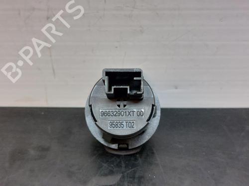 Elektronisk modul CITROËN C3 Picasso (SH_) 1.6 HDI 90 | BP13537189M83 