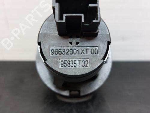 Elektronisk modul CITROËN C3 Picasso (SH_) 1.6 HDI 90 | BP13537189M83 