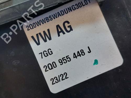 Windscreen washer tank VW POLO VI (AW1, BZ1, AE1) GTI | BP13610749C113 