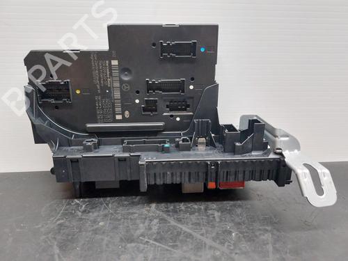 Used Fuse box MERCEDES-BENZ E-CLASS Coupe (C207) E 350 CDI (207.322) (231 hp) 13708617