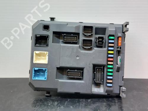 Sikringsdose CITROËN C3 II (SC_) 1.4 HDi 70 (SC8HZC, SC8HR0, SC8HP4) (68 hp) 13721554