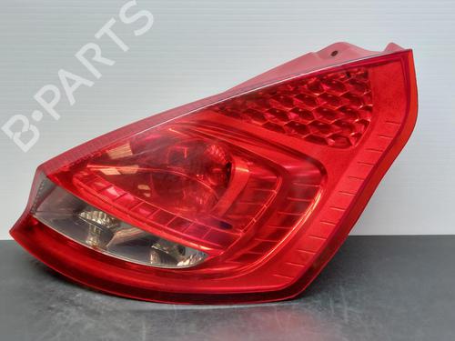 Used Right taillight FORD FIESTA VI (CB1, CCN) 1.4 TDCi (70 hp) 13808743