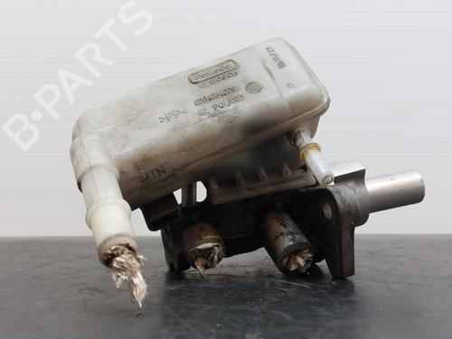 Used Brake master cylinder FORD FIESTA VI (CB1, CCN) 1.4 TDCi (70 hp) 13808830