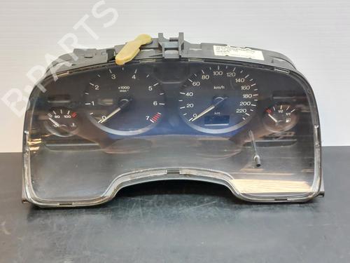 Kombiinstrument OPEL ZAFIRA A MPV (T98) 1.6 16V (F75) (101 hp) 13809156