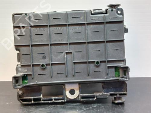 Fuse box PEUGEOT 406 Coupe (8C) 2.2 HDI | BP13905637E1 