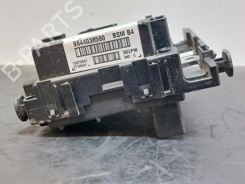 Fuse box PEUGEOT 406 Coupe (8C) 2.2 HDI | BP13905637E1 