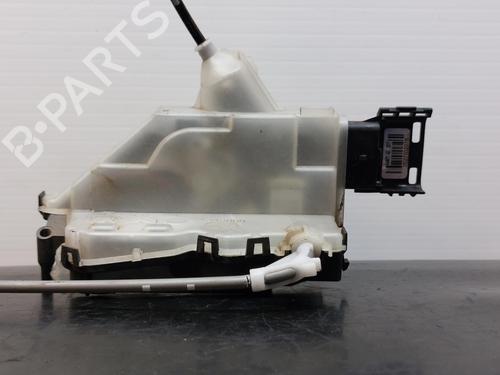 Zamek drzwi tylnych prawych CITROËN C4 CACTUS 1.2 VTi 82 PSA190388 / A048069