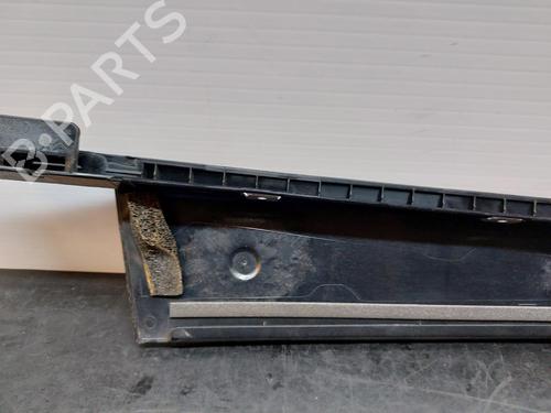 Door moulding trim CITROËN C4 CACTUS 1.2 VTi 82 | BP14405853C150 
