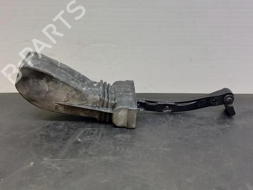 Hinge/Door check strap PORSCHE CAYENNE (92A) 4.8 GTS 7P0837249 / 7P0837267