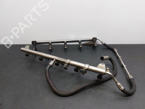 Used Injection rail BMW 6 (E63) M (507 hp) 15114610