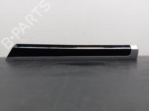 Door moulding trim PORSCHE CAYENNE (92A) 4.8 GTS 7P5867419F / 7P5867419