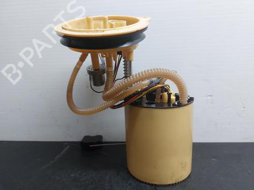 Used Fuel pump AUDI A6 C7 Avant (4G5, 4GD) 3.0 TDI quattro (320 hp) 15721525