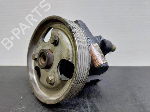 Used Steering pump RENAULT LAGUNA I (B56_, 556_) [1993-2002]  15727723