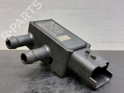 Used Electronic sensor PEUGEOT 3008 II SUV (MC_, MR_, MJ_, M4_) 1.5 BlueHDi 130 (131 hp) 15812495