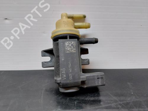 Used Electronic module AUDI A1 (8X1, 8XK) 1.6 TDI (90 hp) 15886801