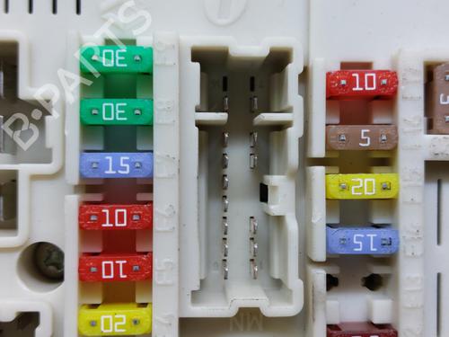 Fuse box RENAULT LAGUNA III Grandtour (KT0/1) 2.0 dCi (KT01, KT08, KT09, KT0K, KT12, KT1D, KT1W) | BP15893946E1 