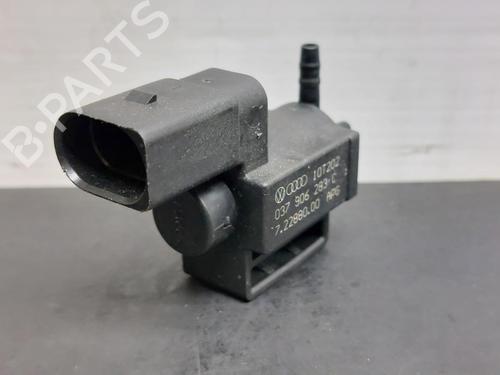 Used Electronic module AUDI A4 B8 (8K2) S4 quattro (333 hp) 16162865