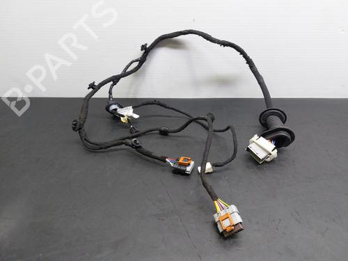 Used Wiring harness PEUGEOT 3008 II SUV (MC_, MR_, MJ_, M4_) 1.5 BlueHDi 130 (131 hp) 16396410